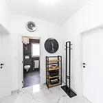 Olive Garden Apartamento Seget Vranjica