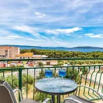 Olive Garden Apartamento Seget Vranjica